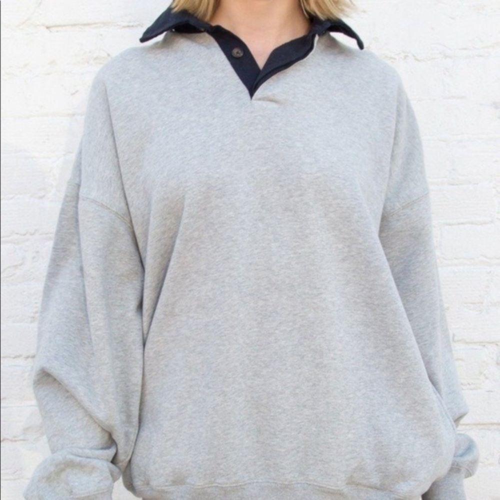 Brandy Melville Archer Collared Sweatshirt